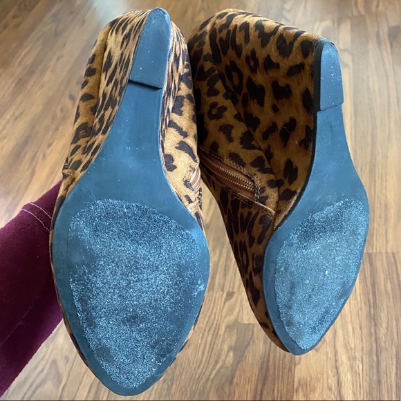 Madden girl cheetah wedge booties size 7.5 - Picture 5 of 8